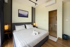 Family 2BR Apartment Near Jonker St
