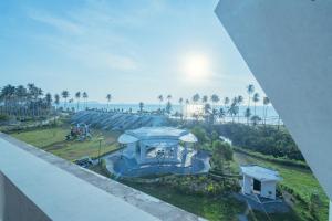 The Hotel Elizabeth Resort and Villas - Long Beach San Vicente Palawan