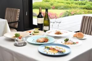 the salon 伊豆高原 Hotels & Resort