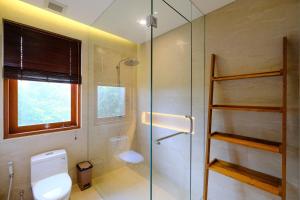 Swarna Umalas Modern 4BR Villa w Pool