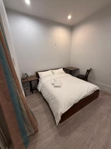 Cozy Private Suite Near UBC & Beaches
