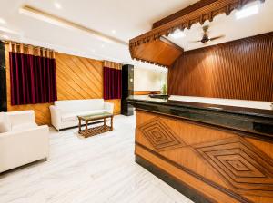 Hotel Amarpali Stay