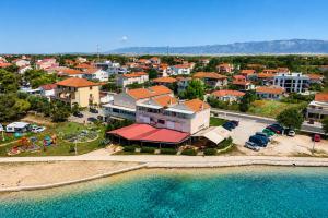 Renovated Beachfront Apartment - Zadar - Privlaka
