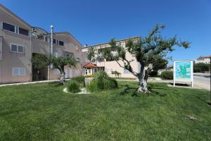 Renovated Beachfront Apartment - Zadar - Privlaka