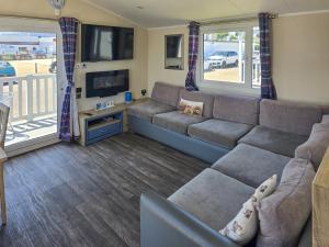 Filby 65 At Caister Holiday Park - Ukc9426