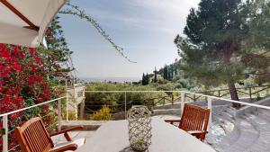 Epidavros Villas - Elia Garden Retreat with Shared Pool
