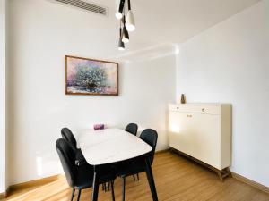 Vinhomes Skylake - Bruno Home Luxury Apartment