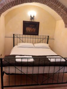Roman Apartment to Coliseum