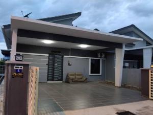 Cik Mawar Homestay
