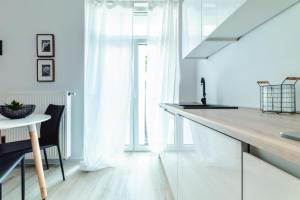 Apartamenty Pamiątkowa 11, 2 rooms, self check in 24h
