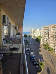 Apartament la 1 minut de mers pa jos păna la Cluburii