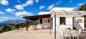 Villa Bellavista Luxury Retreat