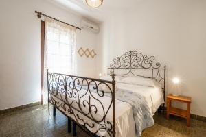 Estay - Sunny Holiday Villa - Garden & Parking