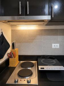 Modern Studio Across NAIA T3 Pool Access & Netflix
