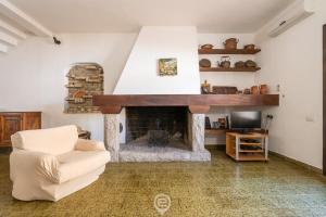 Estay - Sunny Holiday Villa - Garden & Parking