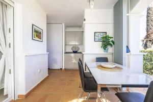 A Lovely Townhouse with golf views LA50