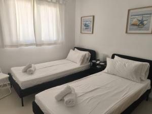 A Lovely Townhouse with golf views LA50