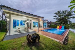 Shark House - Pool Villa RB13