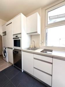 Moon Stylish -FREE parking -Romantic City Stay