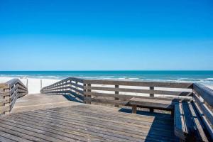 Pier Pressure Pools Beach Access Sunset View