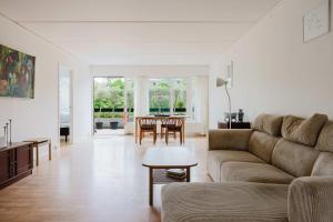 Lovely Apt In Charlottenlund 15 min From Center