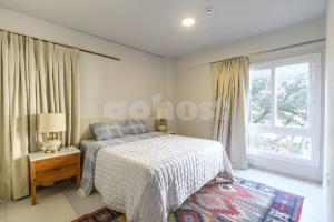 Spacious 2BR Apartment Near Silvio Pettirossi Airport
