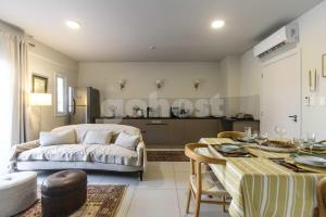 Spacious 2BR Apartment Near Silvio Pettirossi Airport