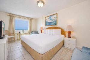 Driftwood Towers 6D condo