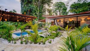 Casa AMALFI Pool House Playa Neg
