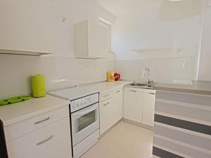 Apartments Dario 1104 