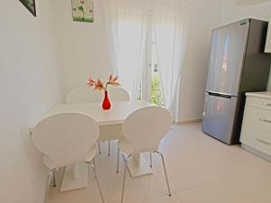 Apartments Dario 1104 