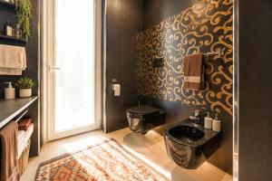 Luxury Home & Pool by Symphonya Luxury Holiday Rentals