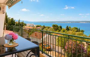 Nice Apartment In Maslenica With Wifi