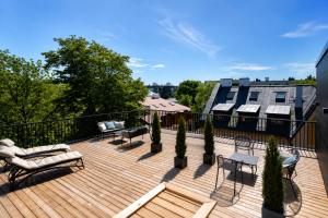 Urban-Glam City Centre Studio with a Gym and Terrace