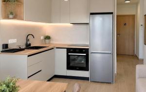 Pet Friendly Apartment In Rogoznica With Wifi