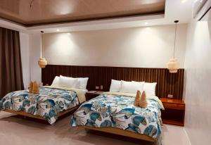 Central 1 Suites