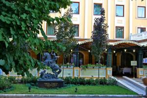 Danube Hotel & Spa