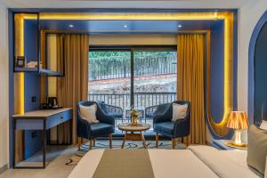 Perfectstayz Prime - 2 min walk to mall road