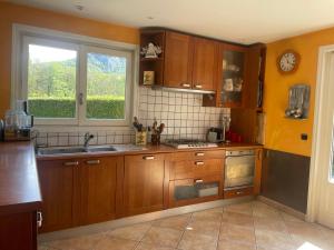 Belle maison de famille au bord du lac dAnnecy