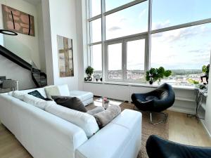 Room Suite Penthouse Brussels Skyline Suite 220 m2 Suite Room of Refined Elegance Room