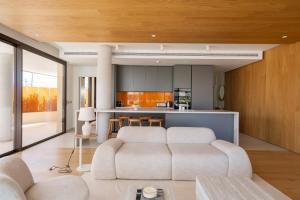 Higueron South Residences - Sophisticated Designer