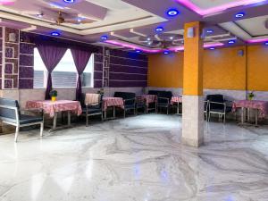 Dooars View Hotel