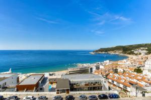 Maravista Sea View Apartment with Balcony and Parking