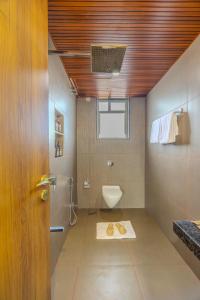 ELIVAAS Signature SK Villa 4-BHK Retreat with Private Pool, Sit-Out Views, Near Korigad Fort