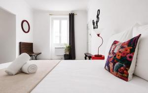 Bright 3-room apartment with terrace