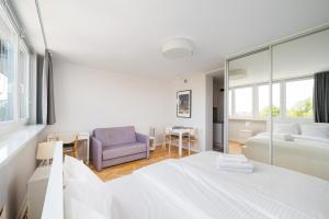 Warsaw Old Town Central Stay Studio by BookingHost