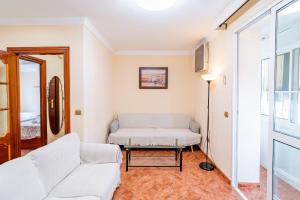 Cubos Las Americas Malaga Apartment