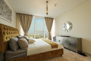 Luxury 2BR - 1 Residence near World Trade Centre