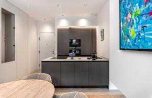 High-end apartment in the centre,3m from the beach