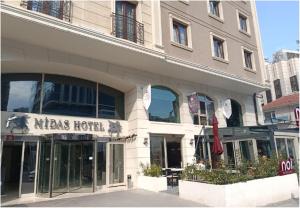 Midas Hotel
